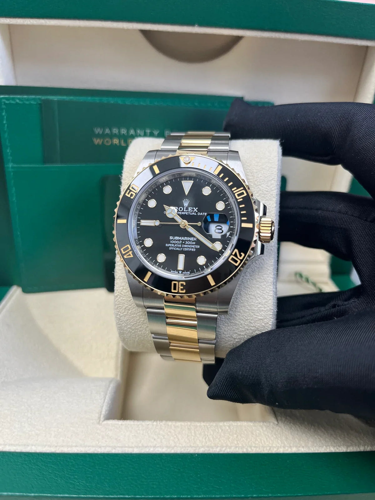 Rolex Submariner Date Yellow Gold/Steel Black Dial